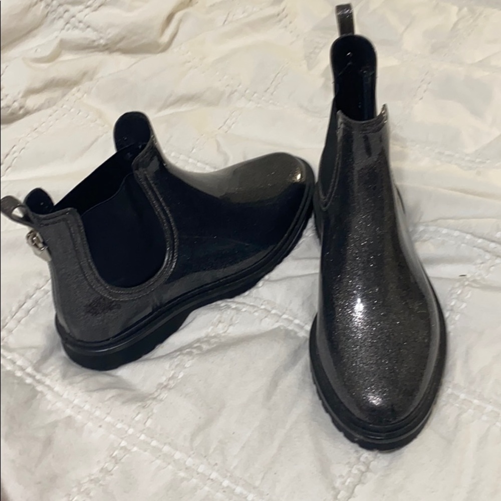 Michael kors boots